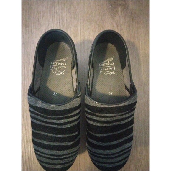Dansko Vegan Black Gray Striped Slip On Clogs Women's Size 37 EU 6.5-7 US Boho - Picture 4 of 7